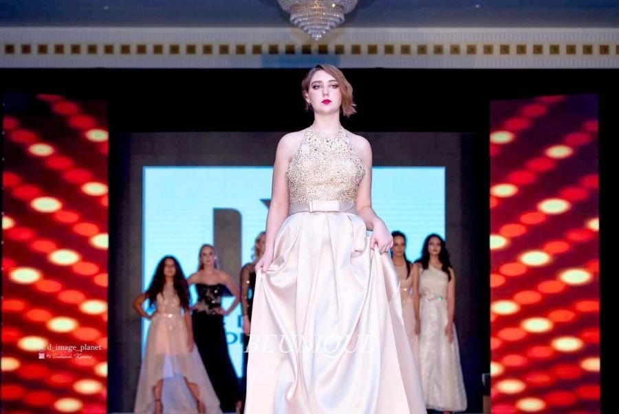 White gown finale